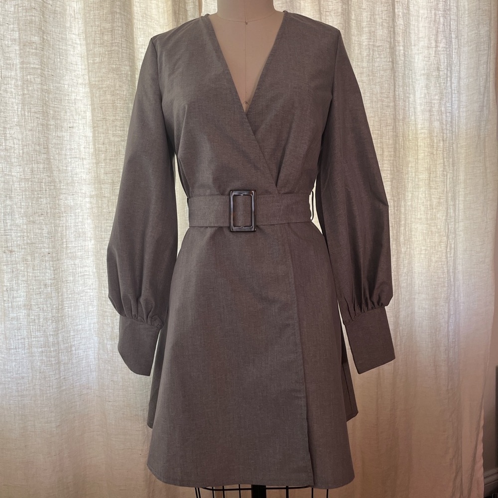 PrettyLittleThing Belted Dress Sz 2 NWT